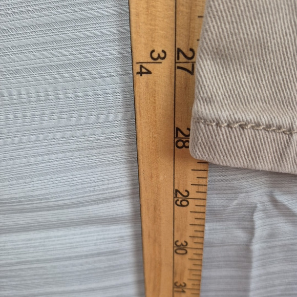 Levi's 502 Jeans Mens 29x30 Khaki Denim Taper Fit Light Wash Mid Rise Pockets - Picture 11 of 16